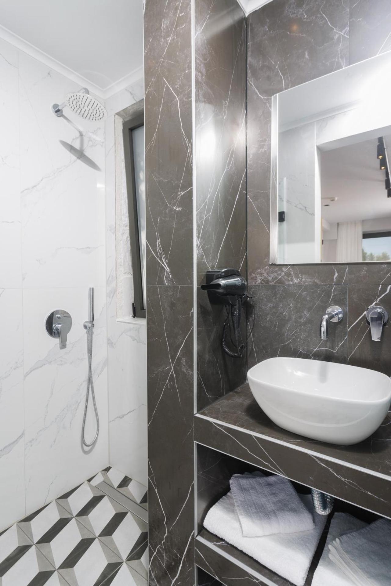 Rigas Boutique Rooms Pefkochori Esterno foto